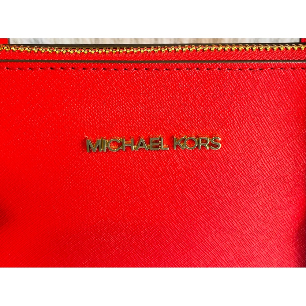 Michael Kors Charlotte Large Tote Vibrant Red Durable Saffiano Leather Handbag - Picture 3 of 12